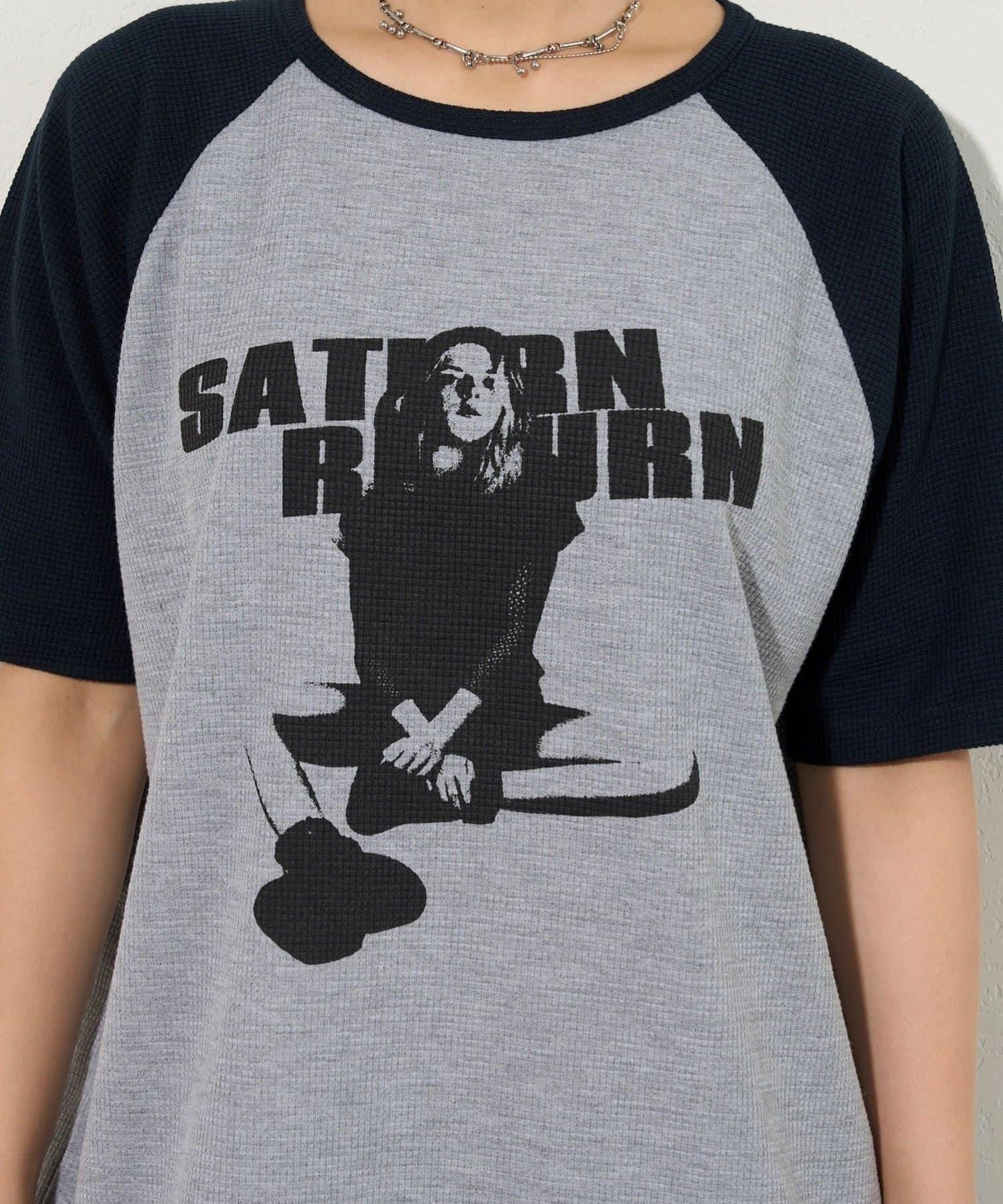 夏洛特華夫爾圓領拉格朗半袖T恤