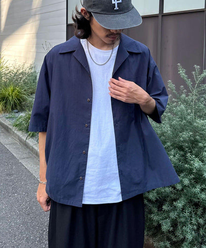 復古風開領襯衫