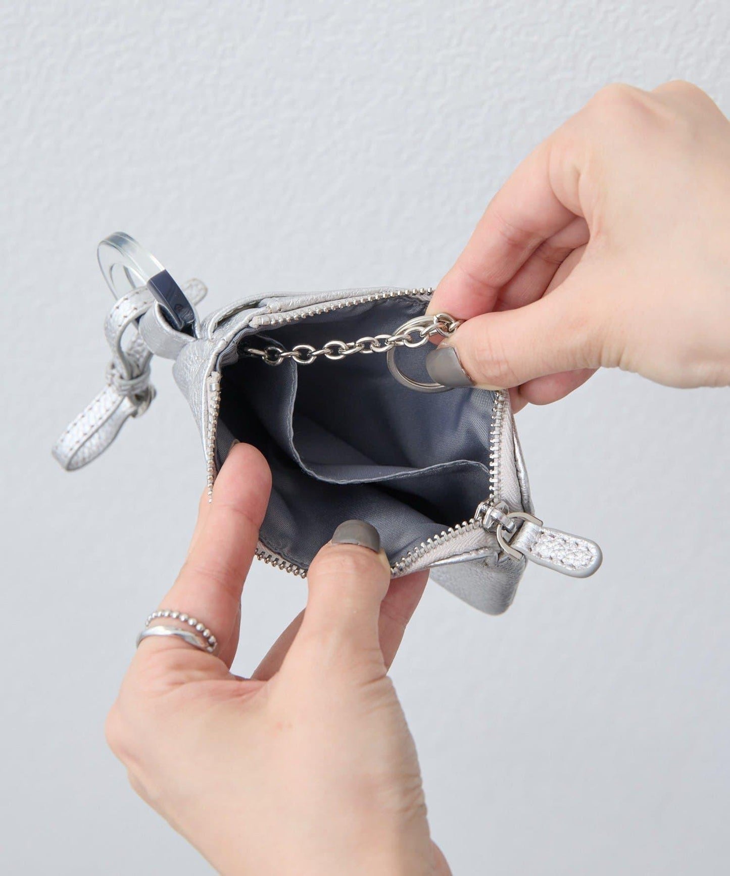 《真皮》D零件縱向皮套/掛包飾品