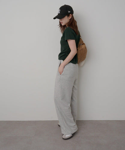 V領亨利領胸部刺繡短袖T恤