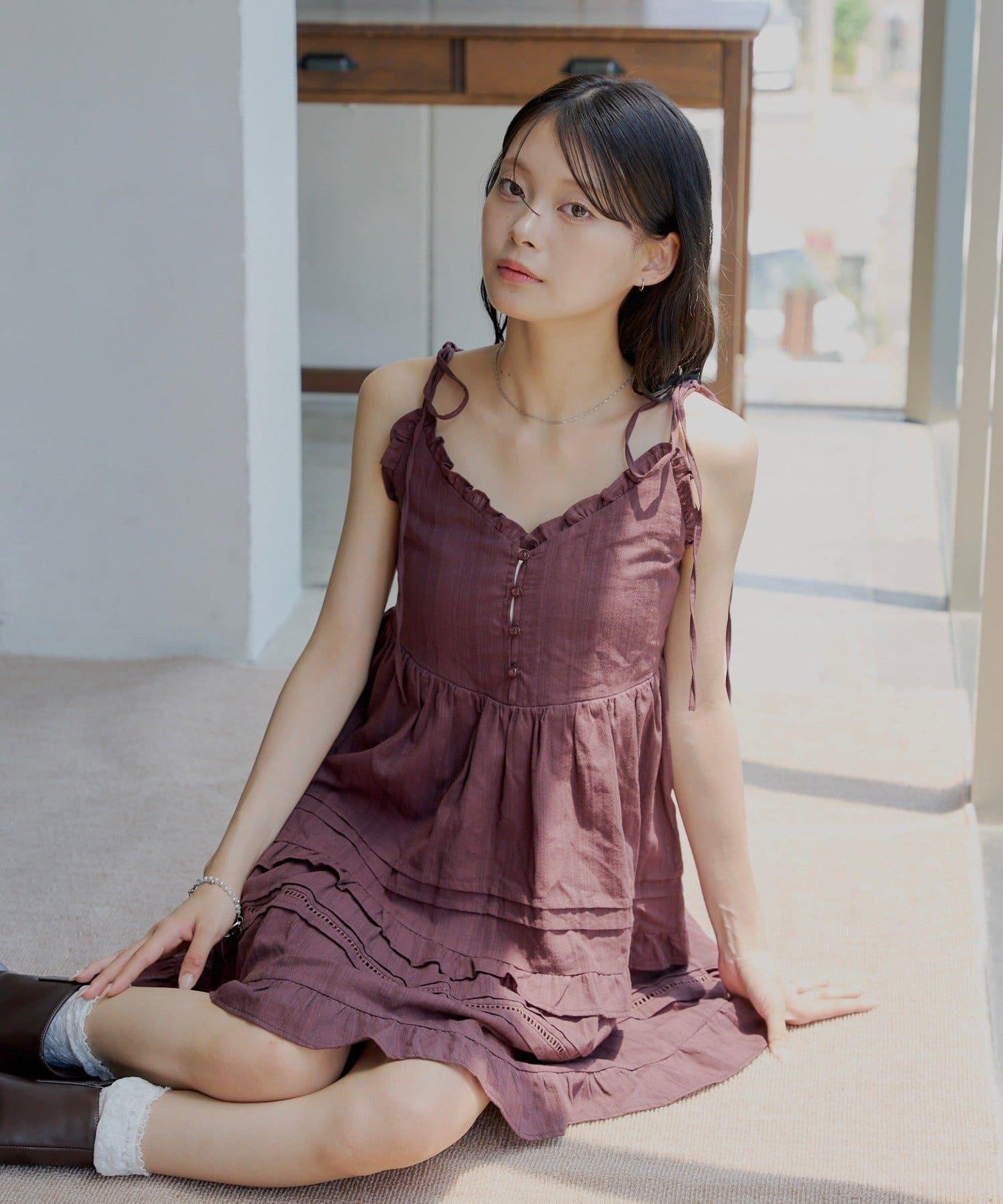 Chico 肩部蝴蝶結 棉質蕾絲荷葉邊 吊帶迷你連衣裙