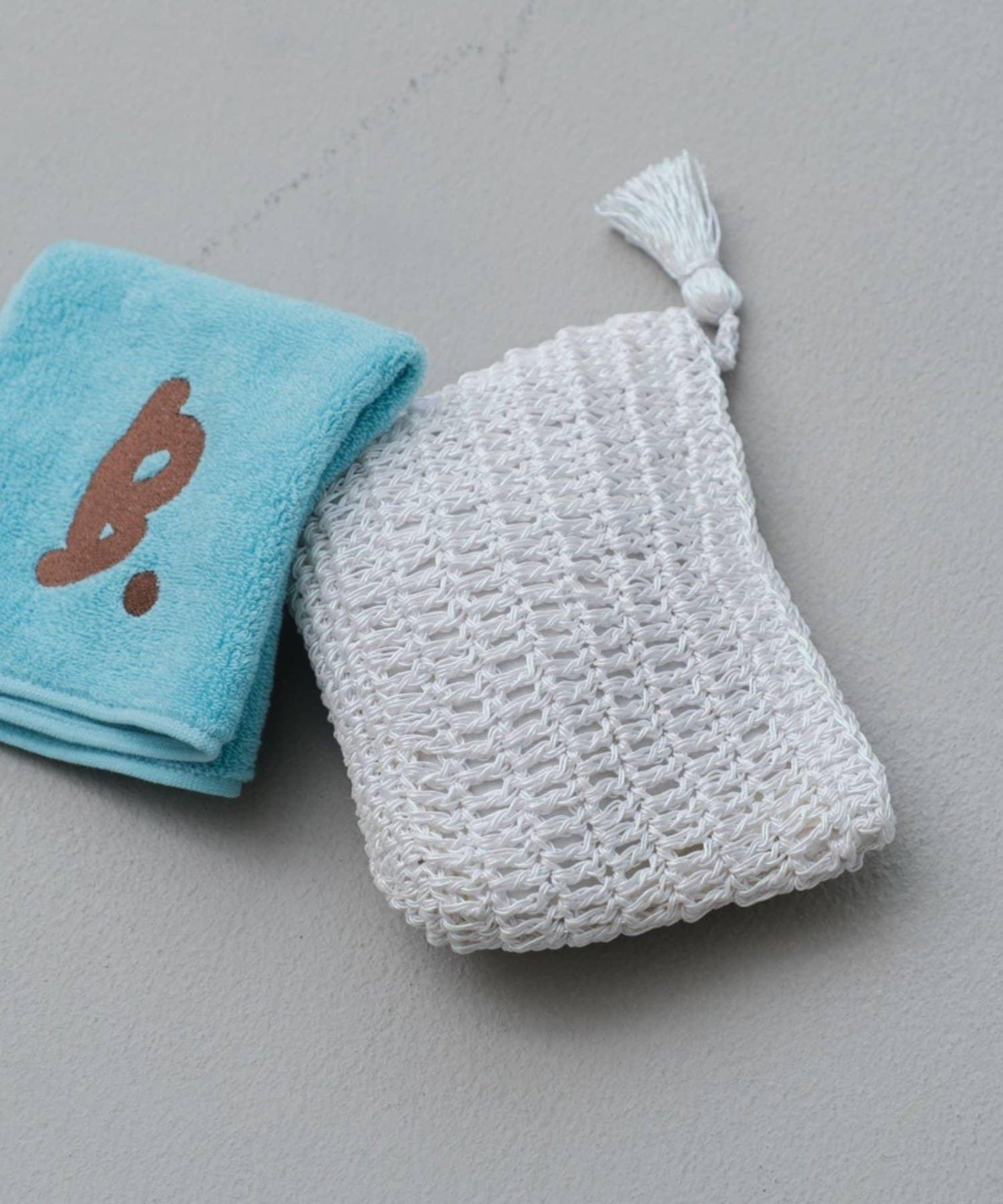 Kastane 亮片鉤編化妝包