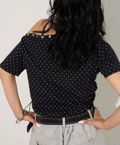 混搭 鉚釘露肩短袖上衣