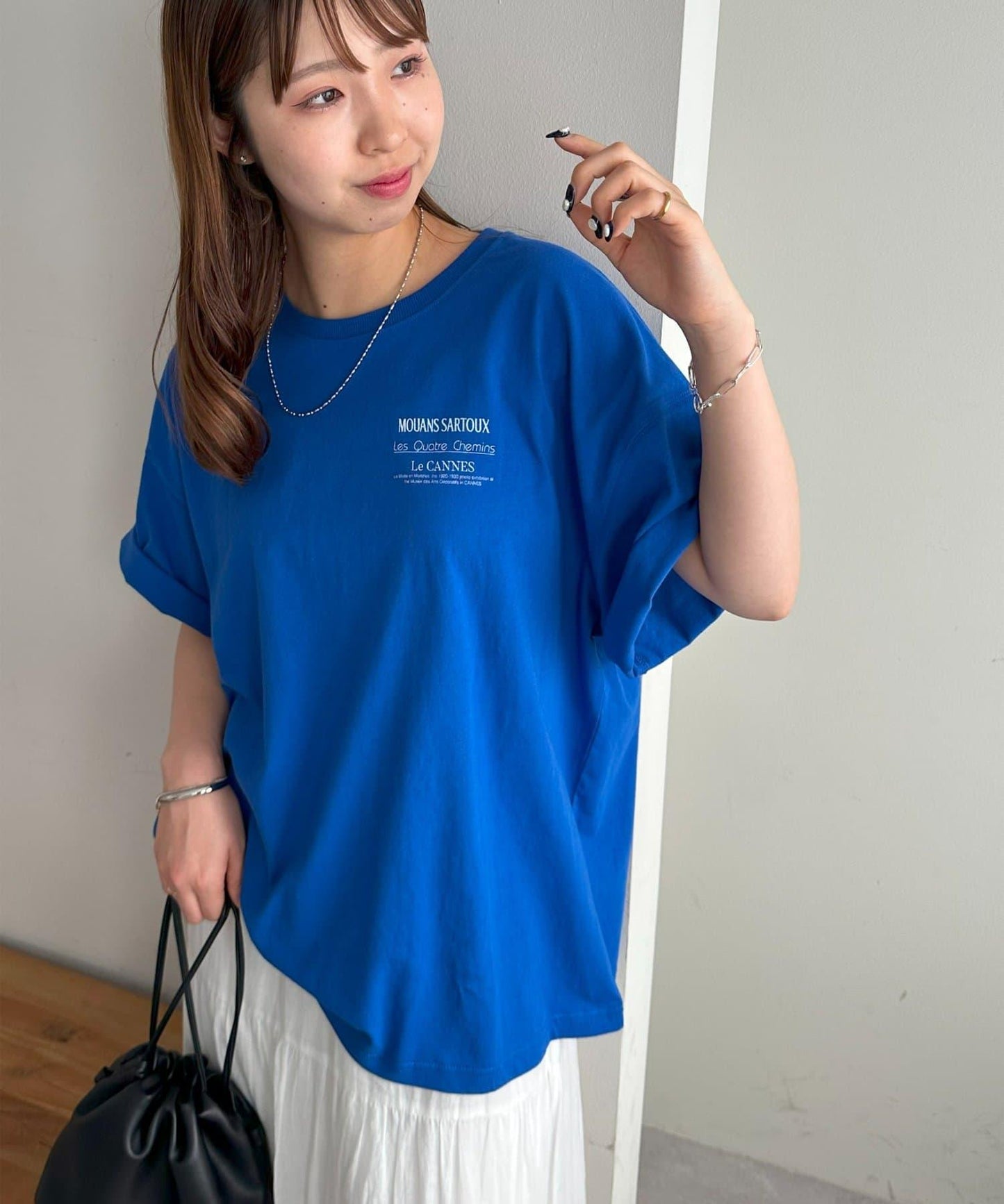 混合字體背部印花 T恤