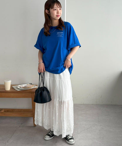 混合字體背部印花 T恤