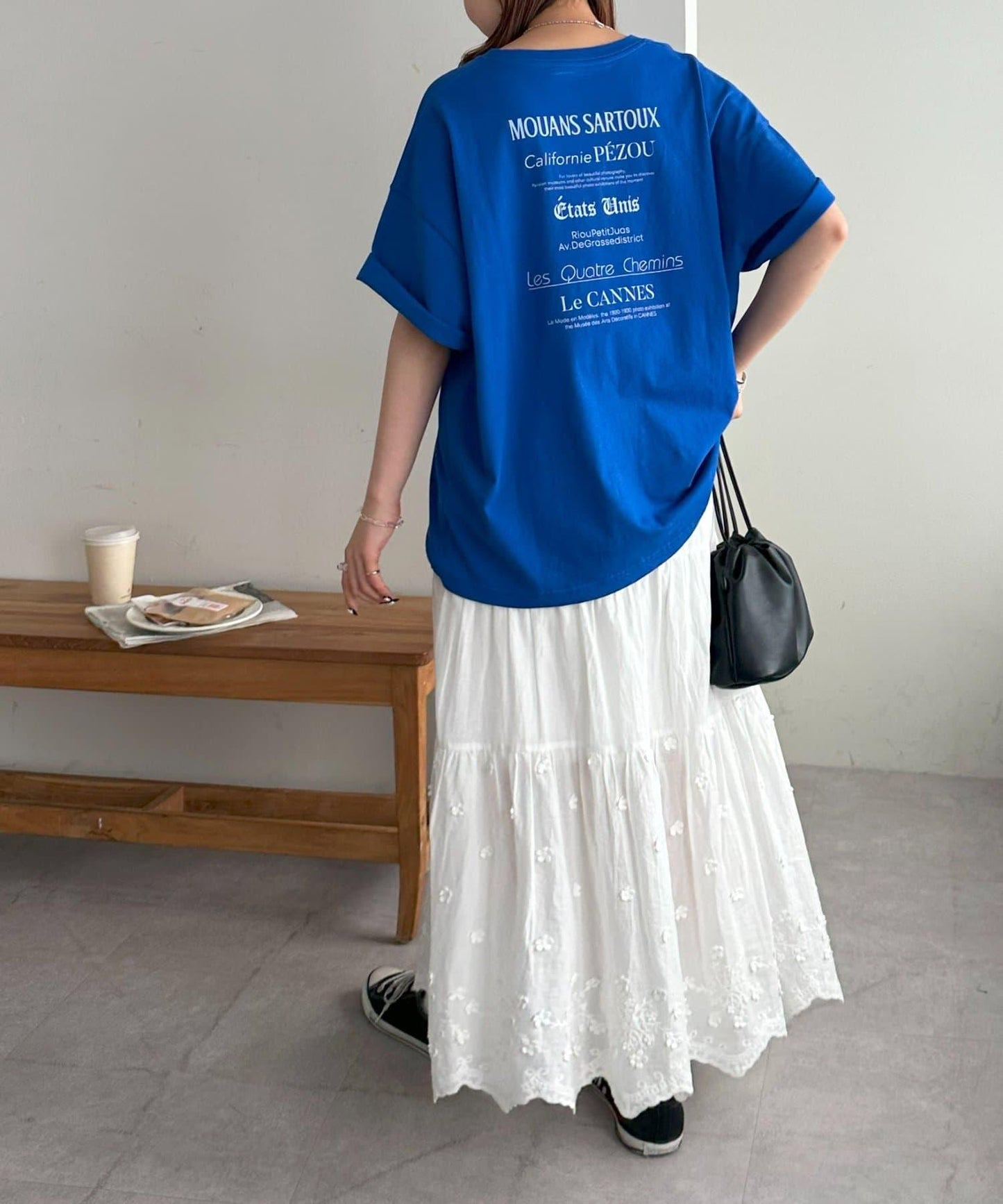 混合字體背部印花 T恤