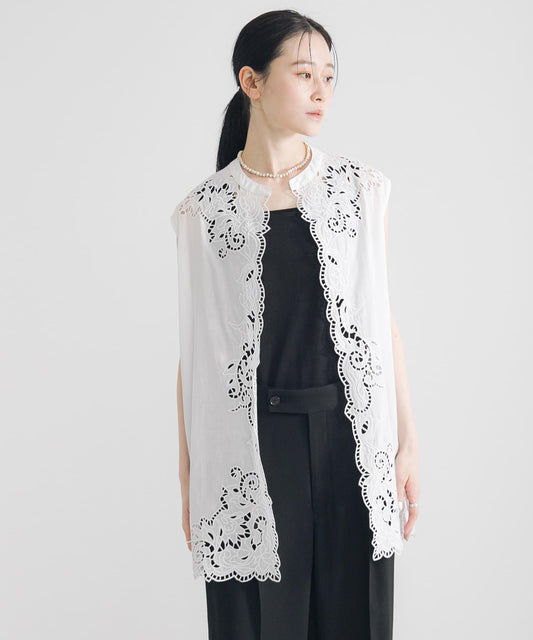 鏤空蕾絲刺繡馬甲