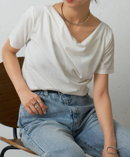 2向肩部垂墜T恤