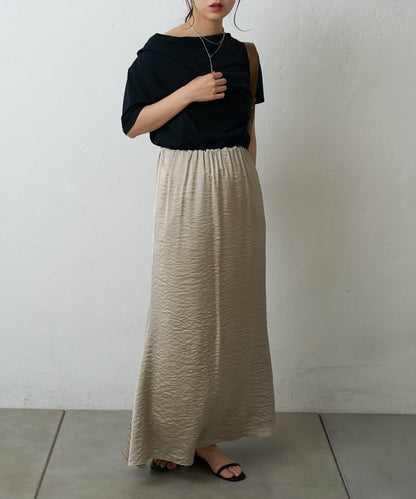 2向肩部垂墜T恤