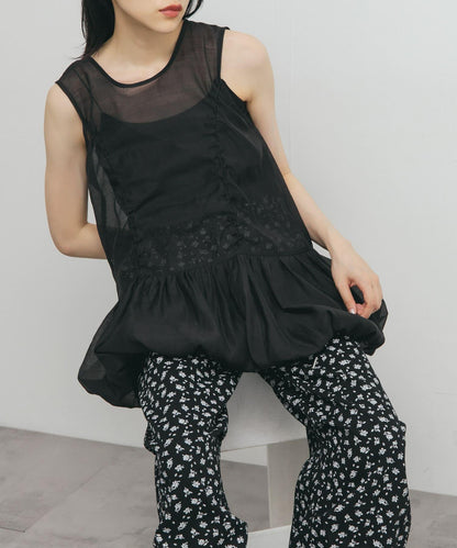 抽繩泡泡袖上衣