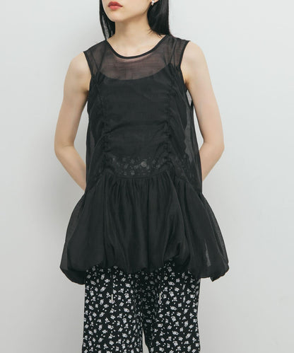 抽繩泡泡袖上衣