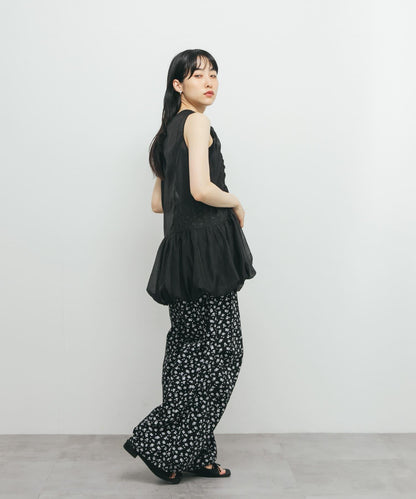 抽繩泡泡袖上衣