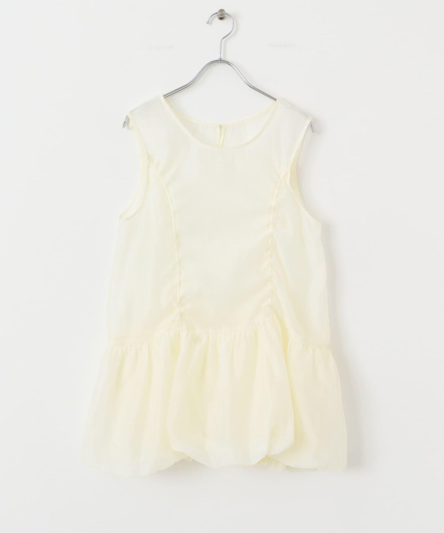 抽繩泡泡袖上衣