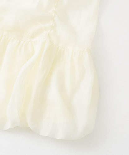 抽繩泡泡袖上衣