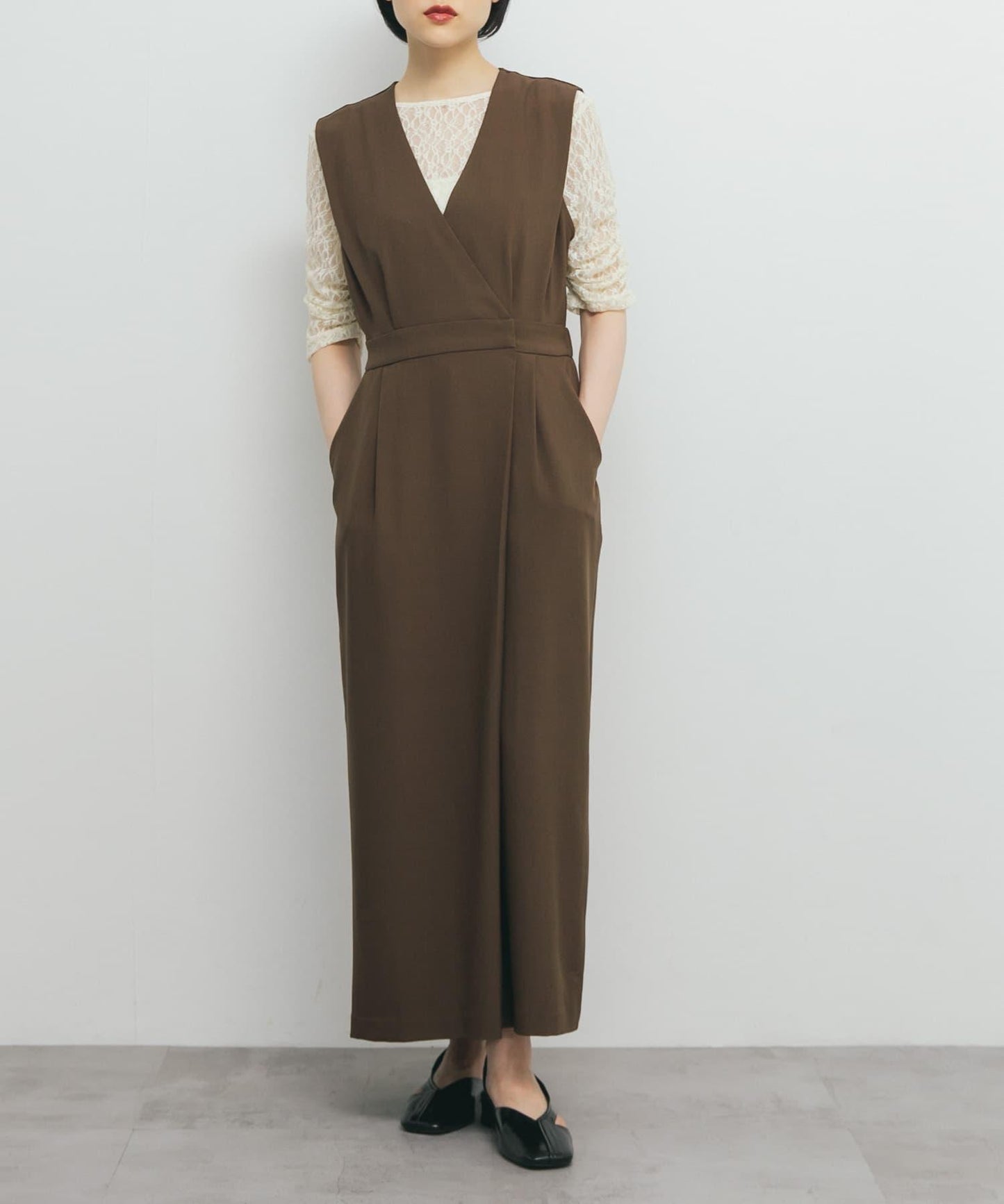 裹身連衣裙式揹帶裙