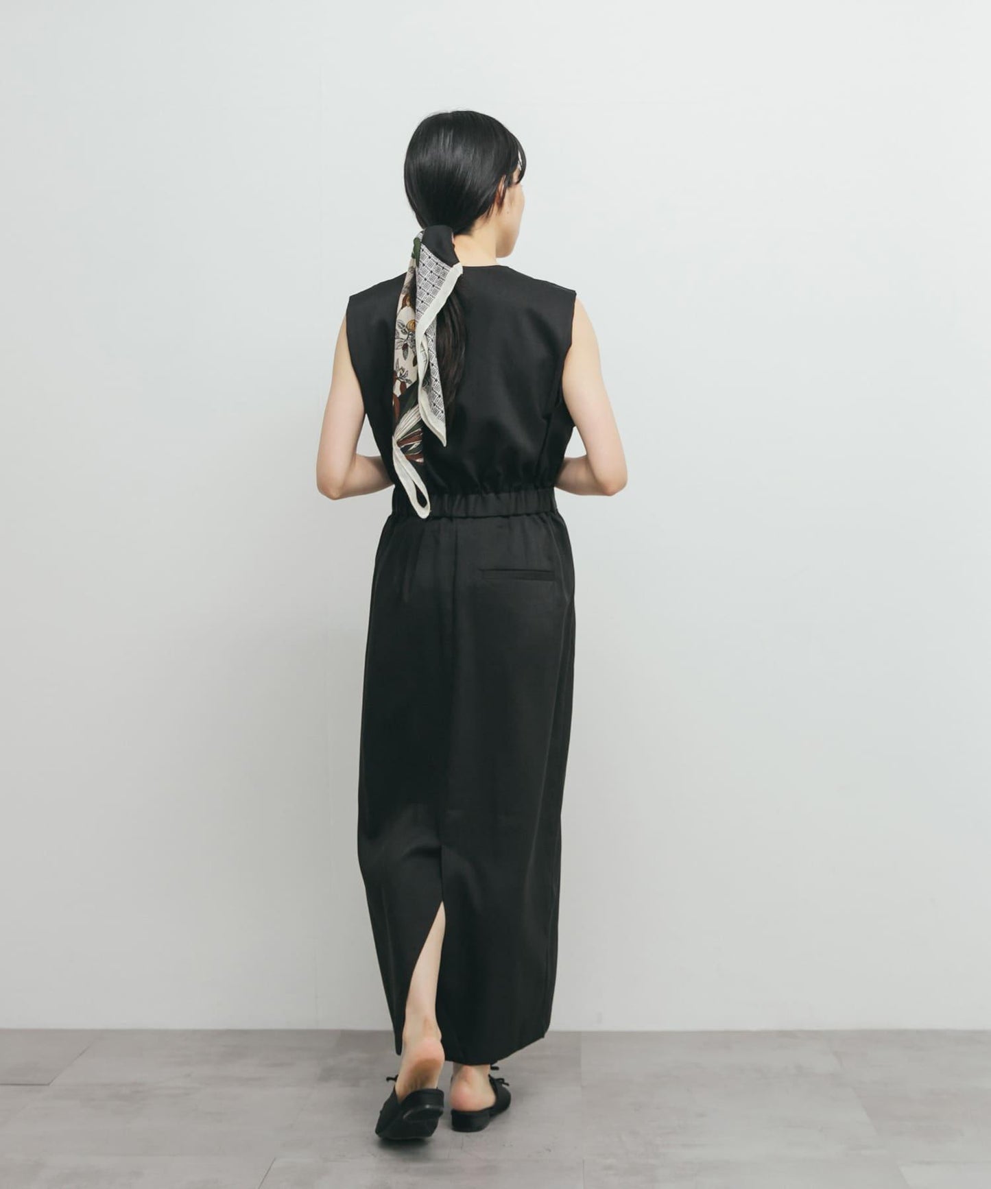 裹身連衣裙式揹帶裙