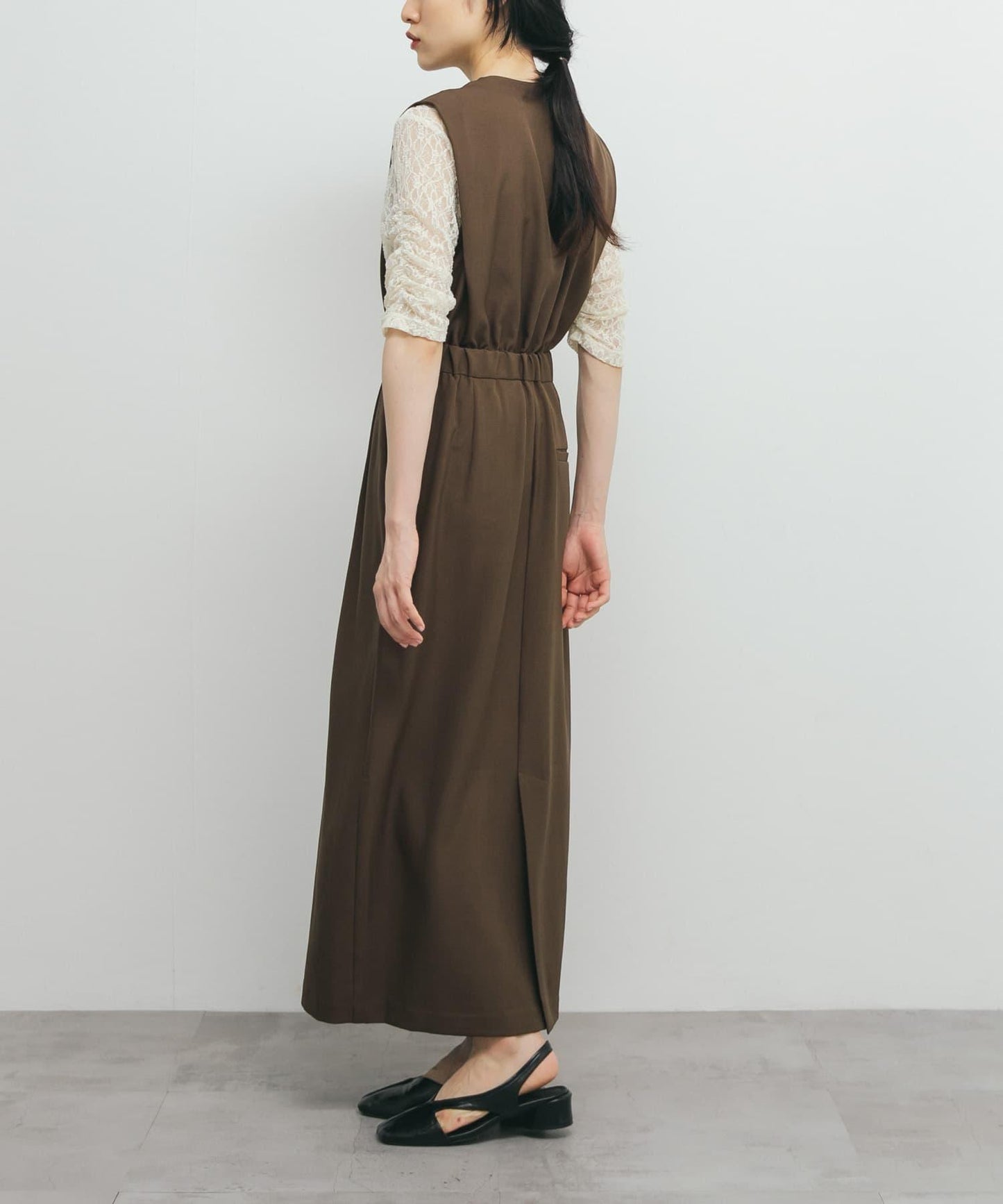 裹身連衣裙式揹帶裙