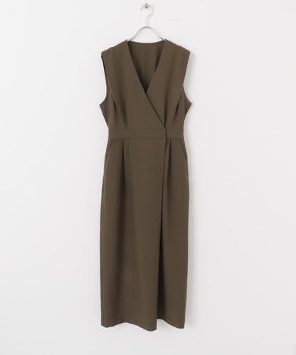 裹身連衣裙式揹帶裙