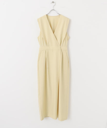 裹身連衣裙式揹帶裙