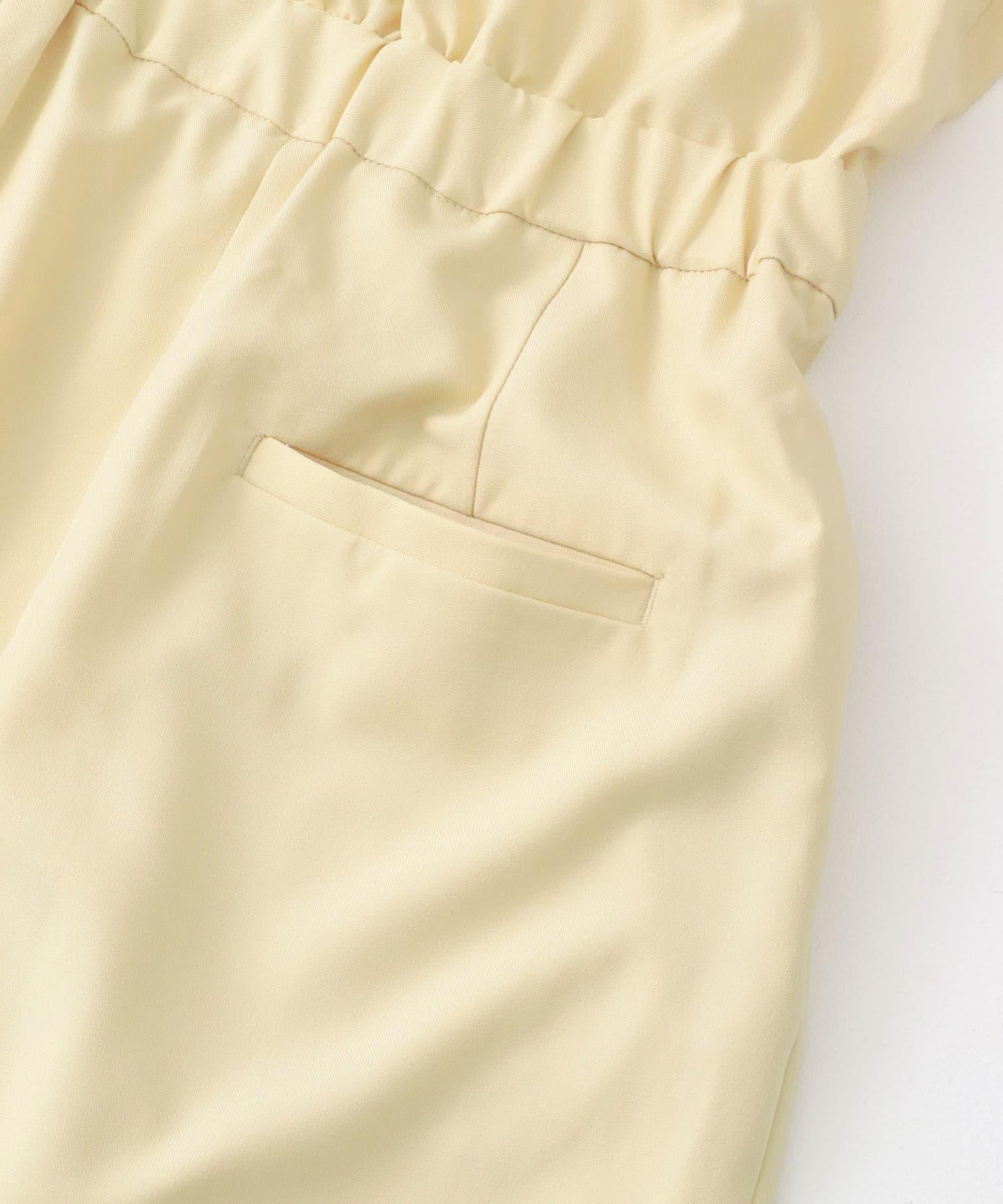 裹身連衣裙式揹帶裙