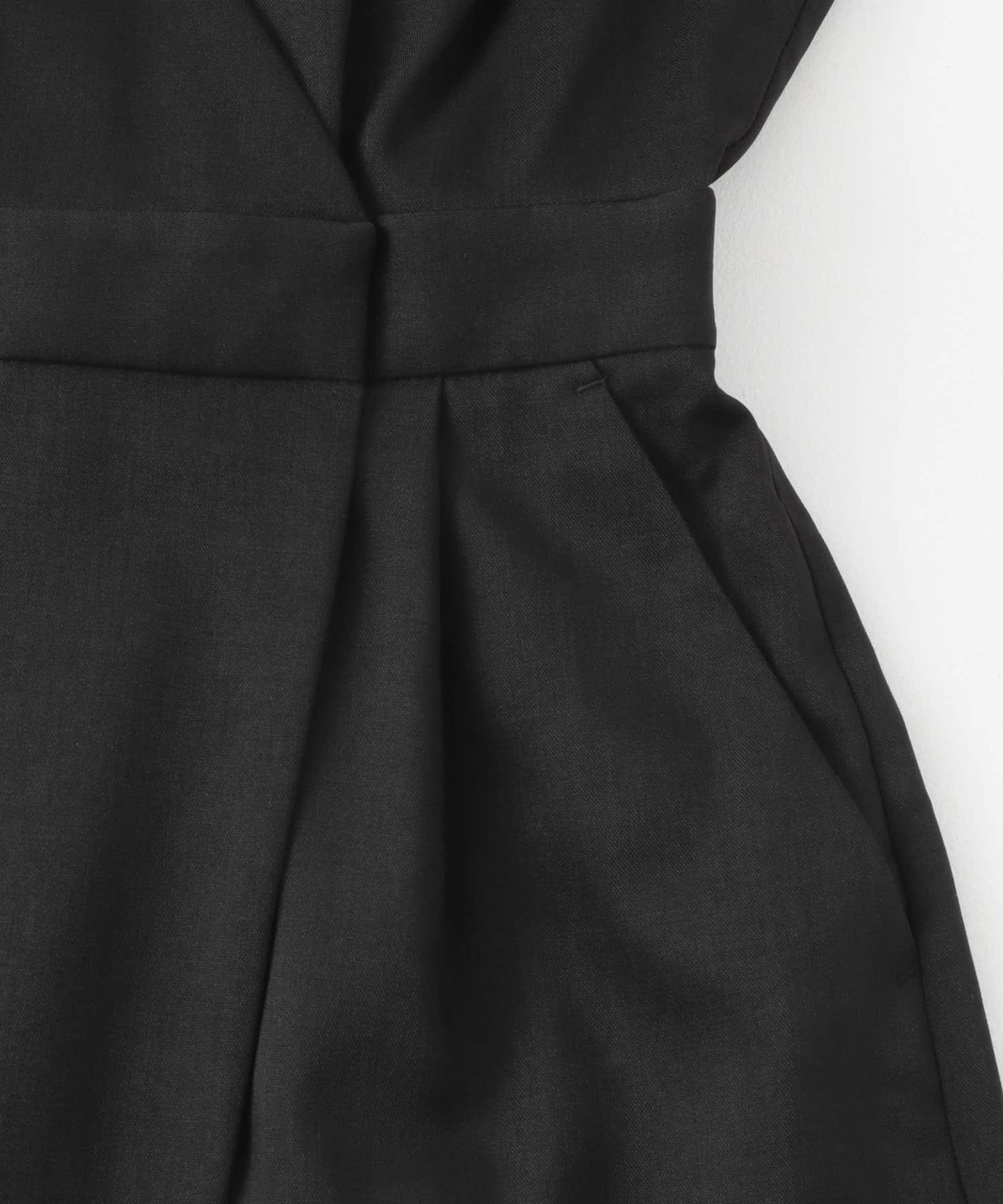 裹身連衣裙式揹帶裙