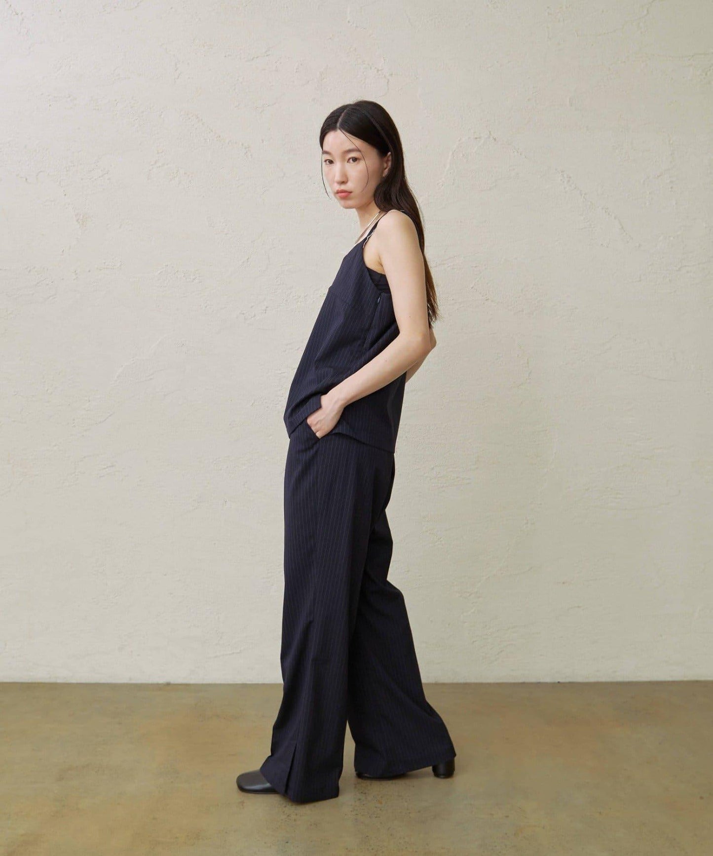 【套裝穿著可◎】帶蕾絲的吊帶衫