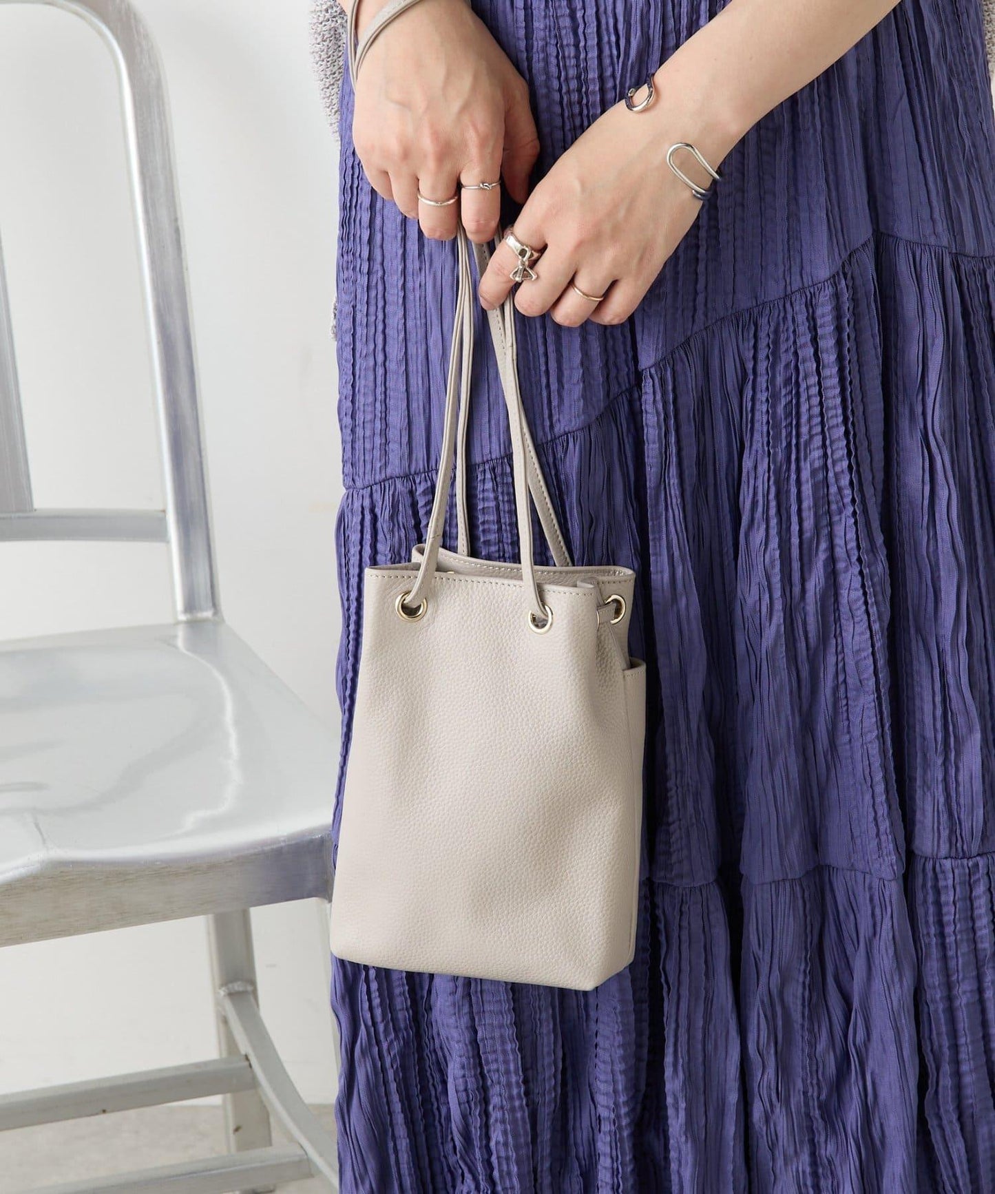 真皮迷你寬口袋包