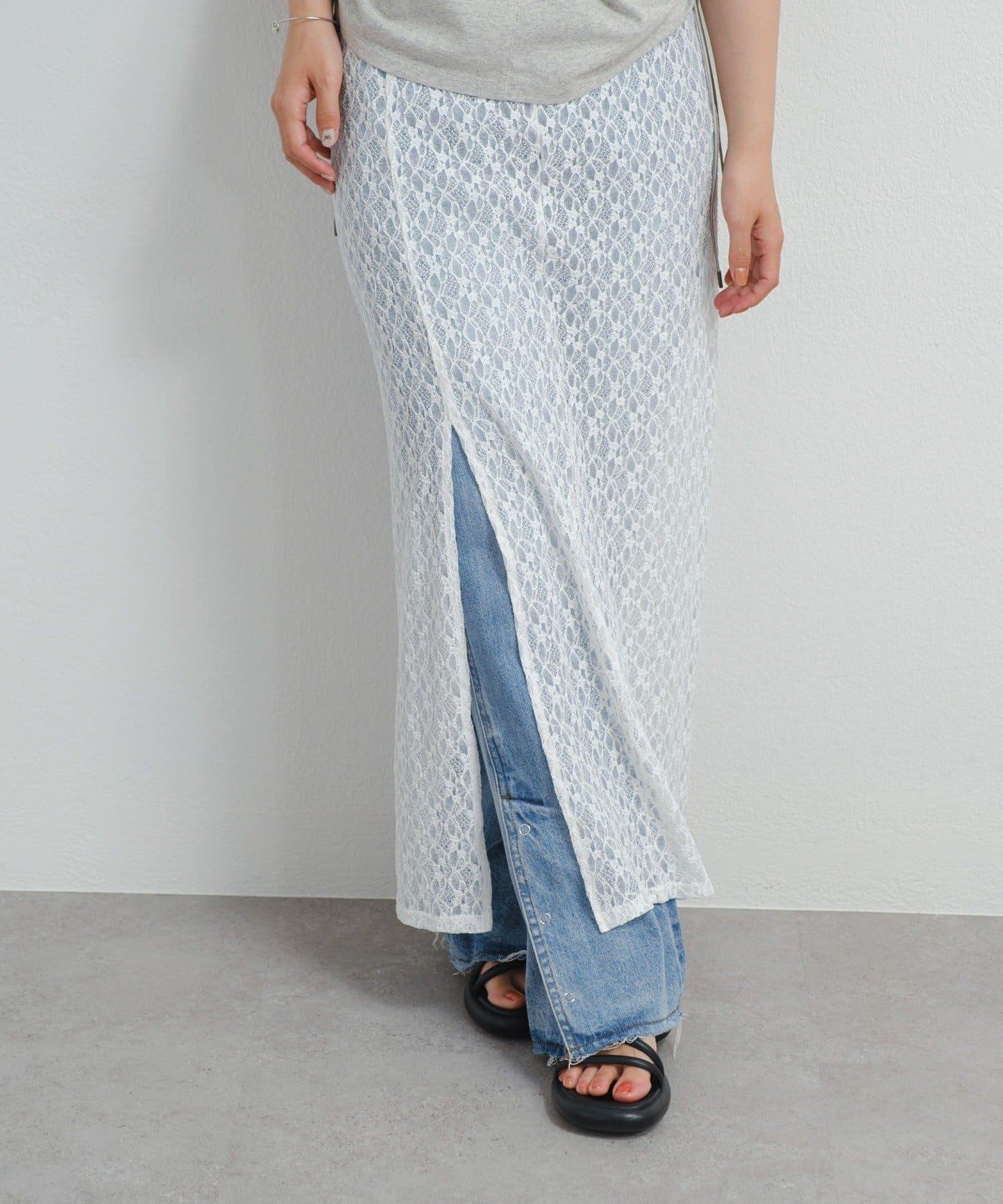 Kastane B 蕾絲開叉半身裙