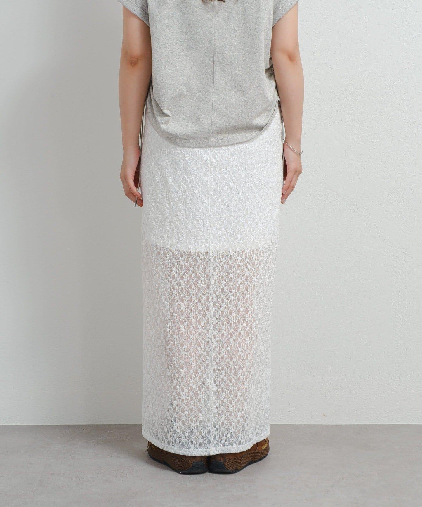 Kastane B 蕾絲開叉半身裙