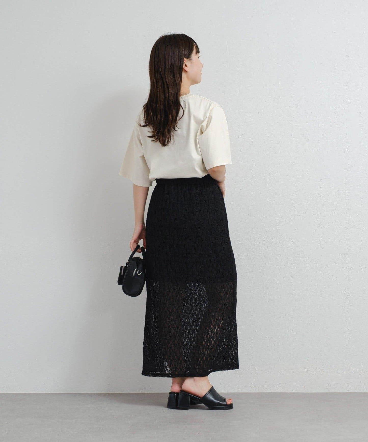 Kastane B 蕾絲開叉半身裙