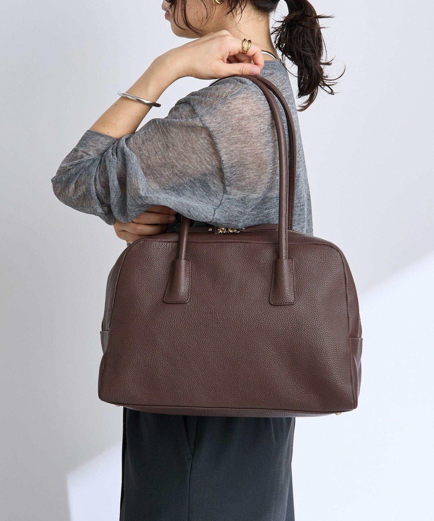 【收納力◎】長把手皮質波士頓包