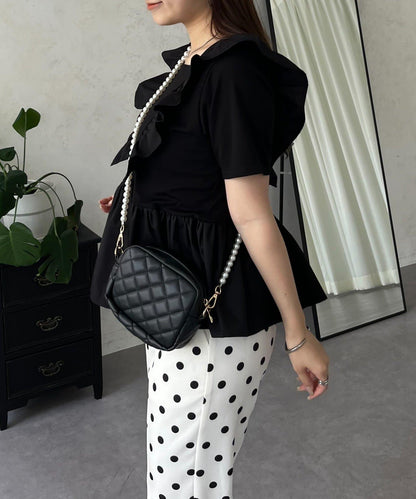 下襬不對稱荷葉邊T恤