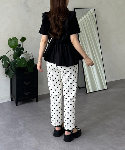 下襬不對稱荷葉邊T恤