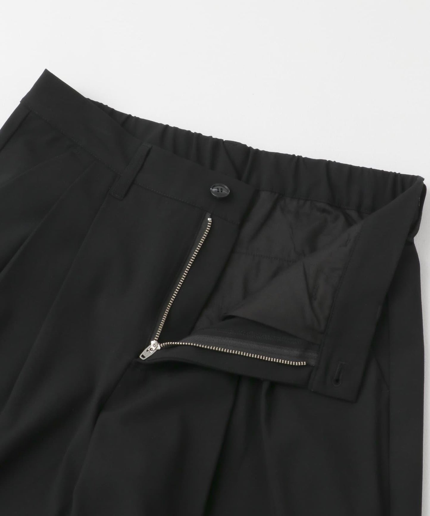 2褶寬鬆喇叭西裝褲