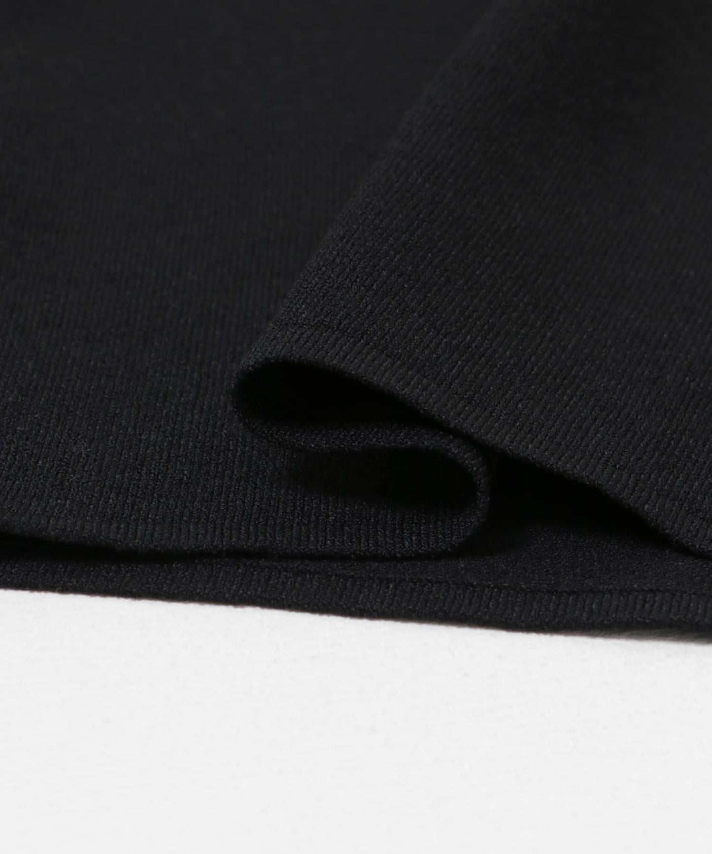 乾爽觸感高密度針織長褲