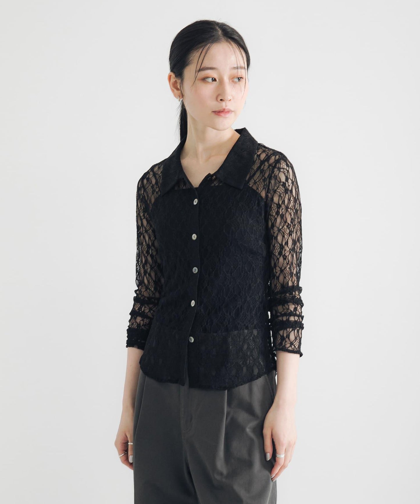 彈力蕾絲襯衫領上衣