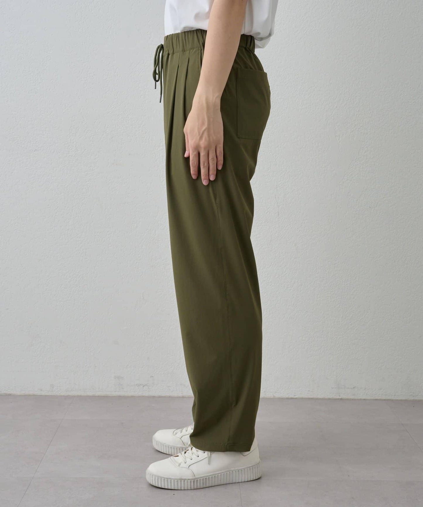 【套裝搭配】接觸冷感冰絲休閒褲