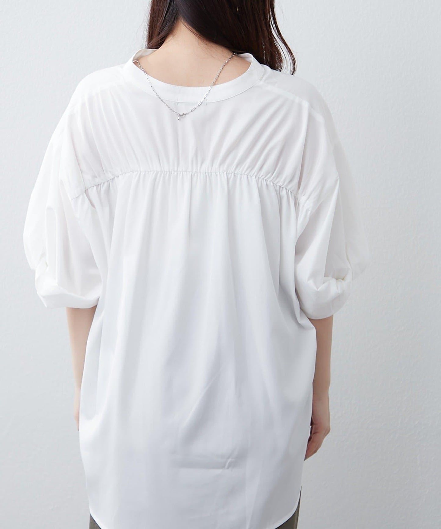 扭結袖蘑菇褶皺襯衫