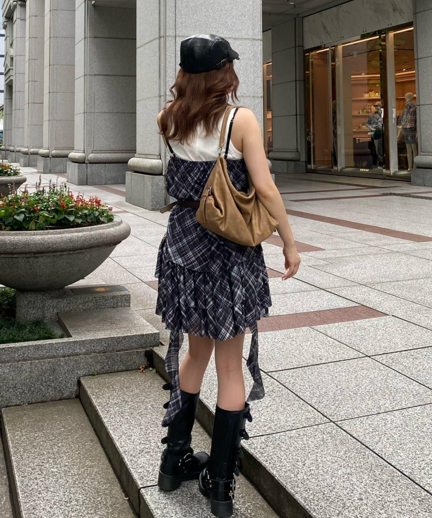 連衣裙套裝側邊荷葉邊迷你裙