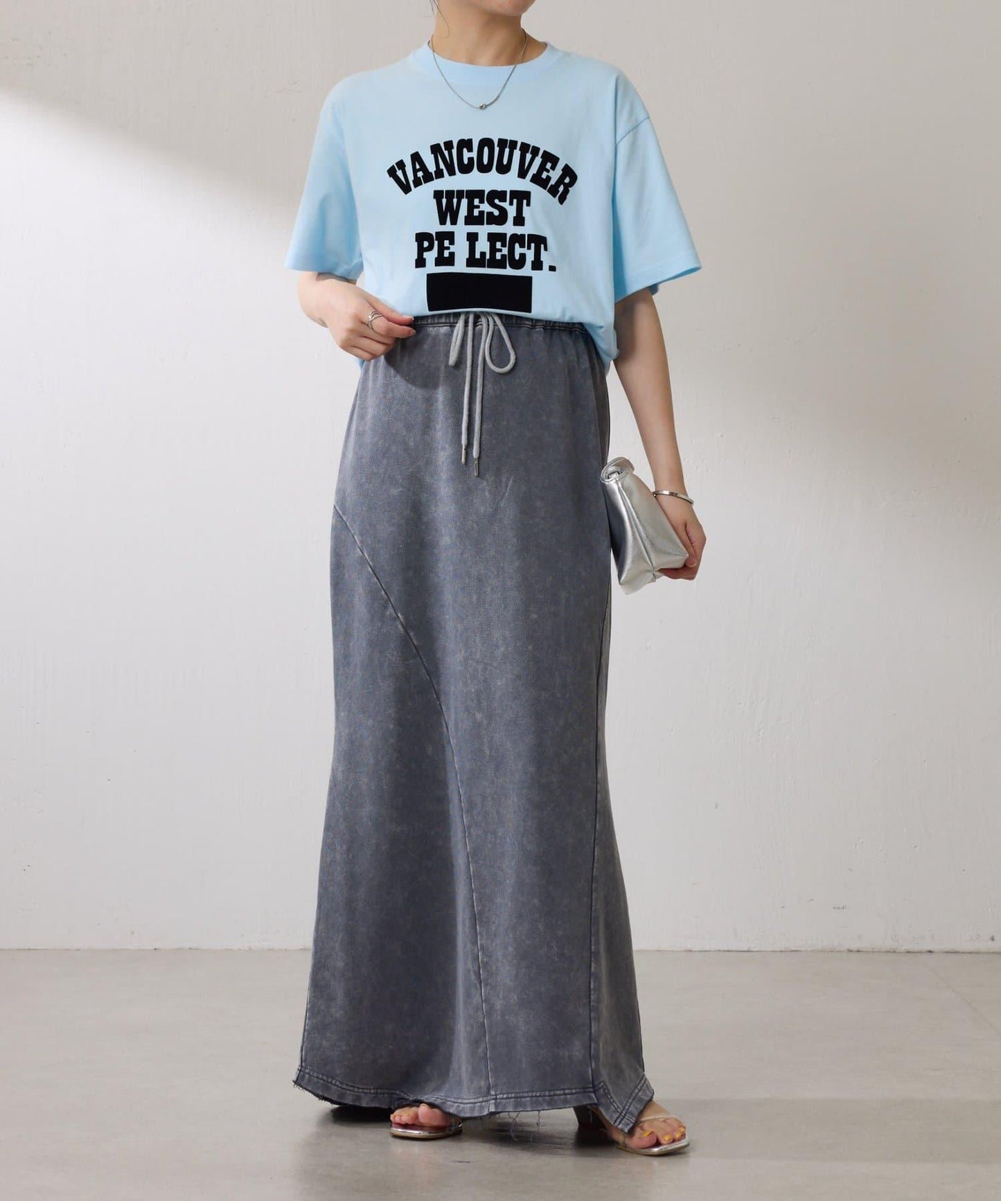 【成人款標誌T恤】溫哥華 絨布標誌T恤