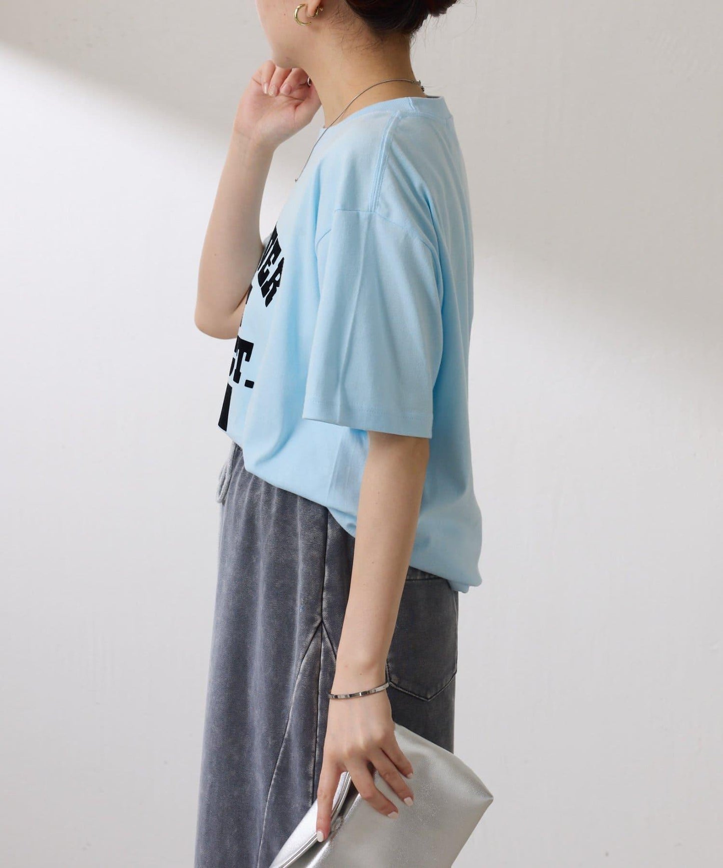 【成人款標誌T恤】溫哥華 絨布標誌T恤