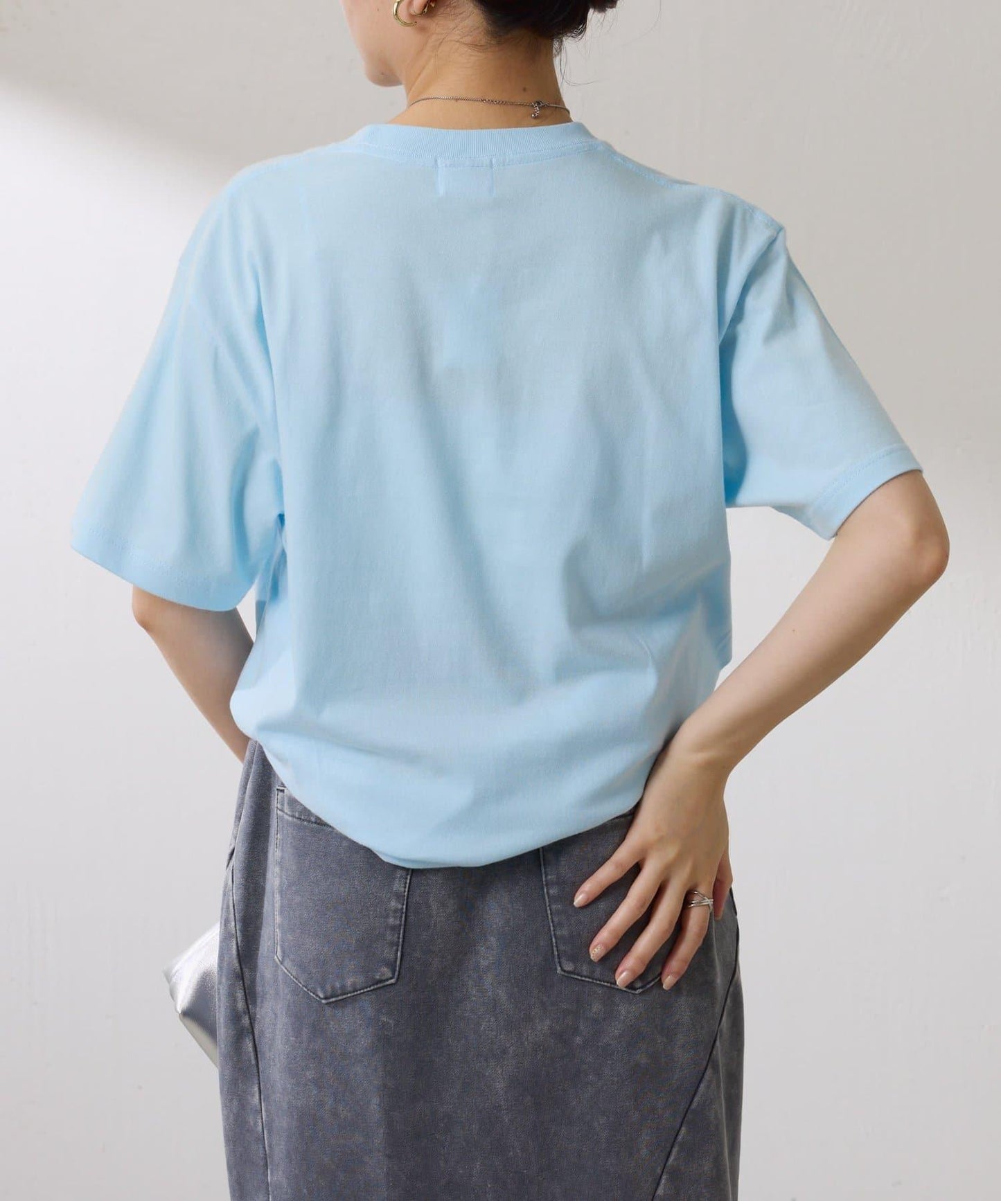 【成人款標誌T恤】溫哥華 絨布標誌T恤