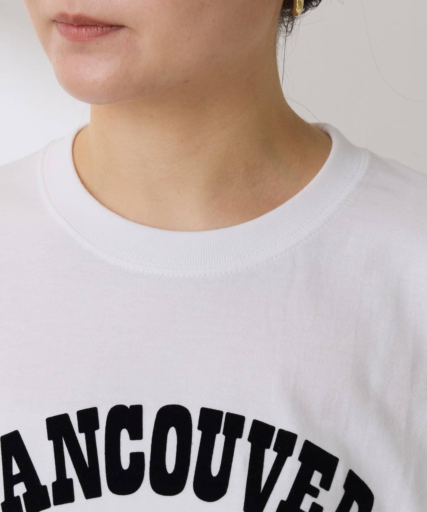 【成人款標誌T恤】溫哥華 絨布標誌T恤