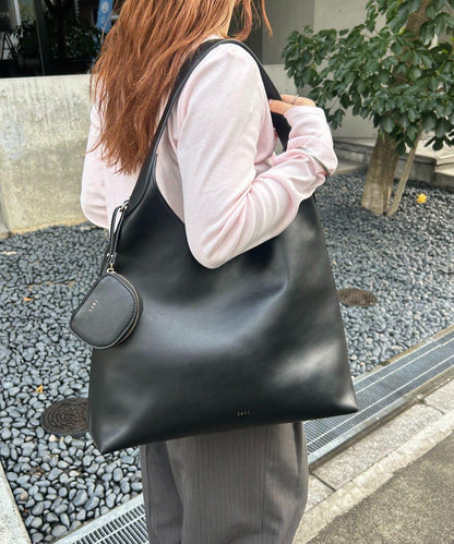 帶化妝包的手提袋