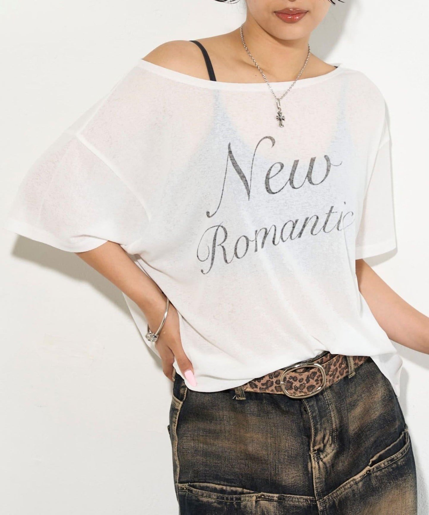 WHO'S WHO gallery 透視寬鬆一字肩T恤