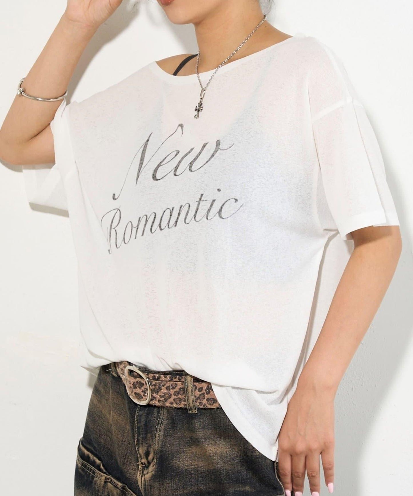 WHO'S WHO gallery 透視寬鬆一字肩T恤