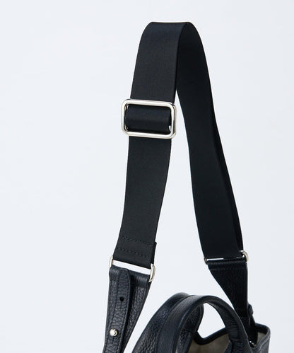 【Hoaw.】皮革肩帶包