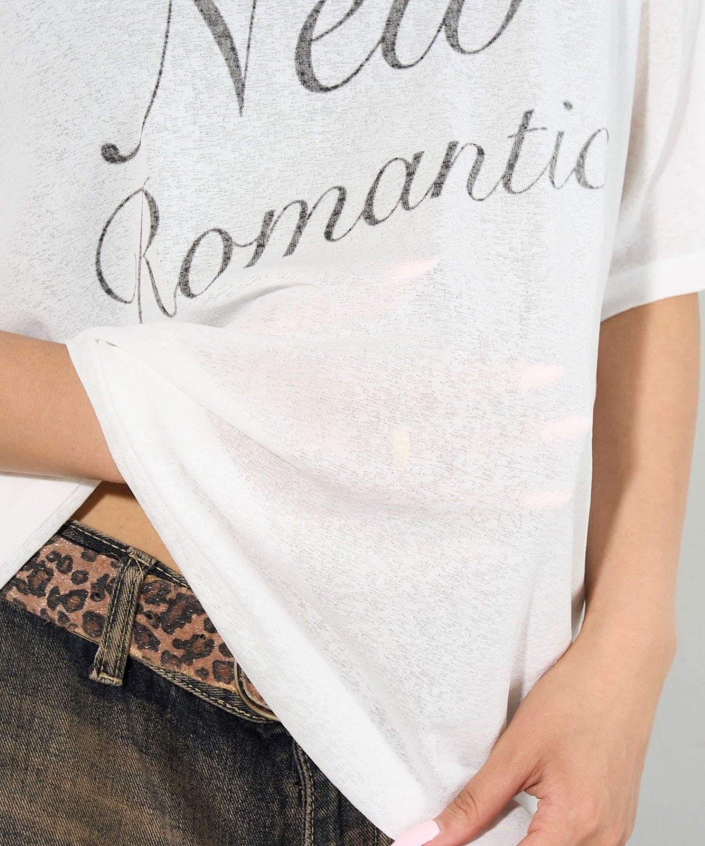 WHO'S WHO gallery 透視寬鬆一字肩T恤