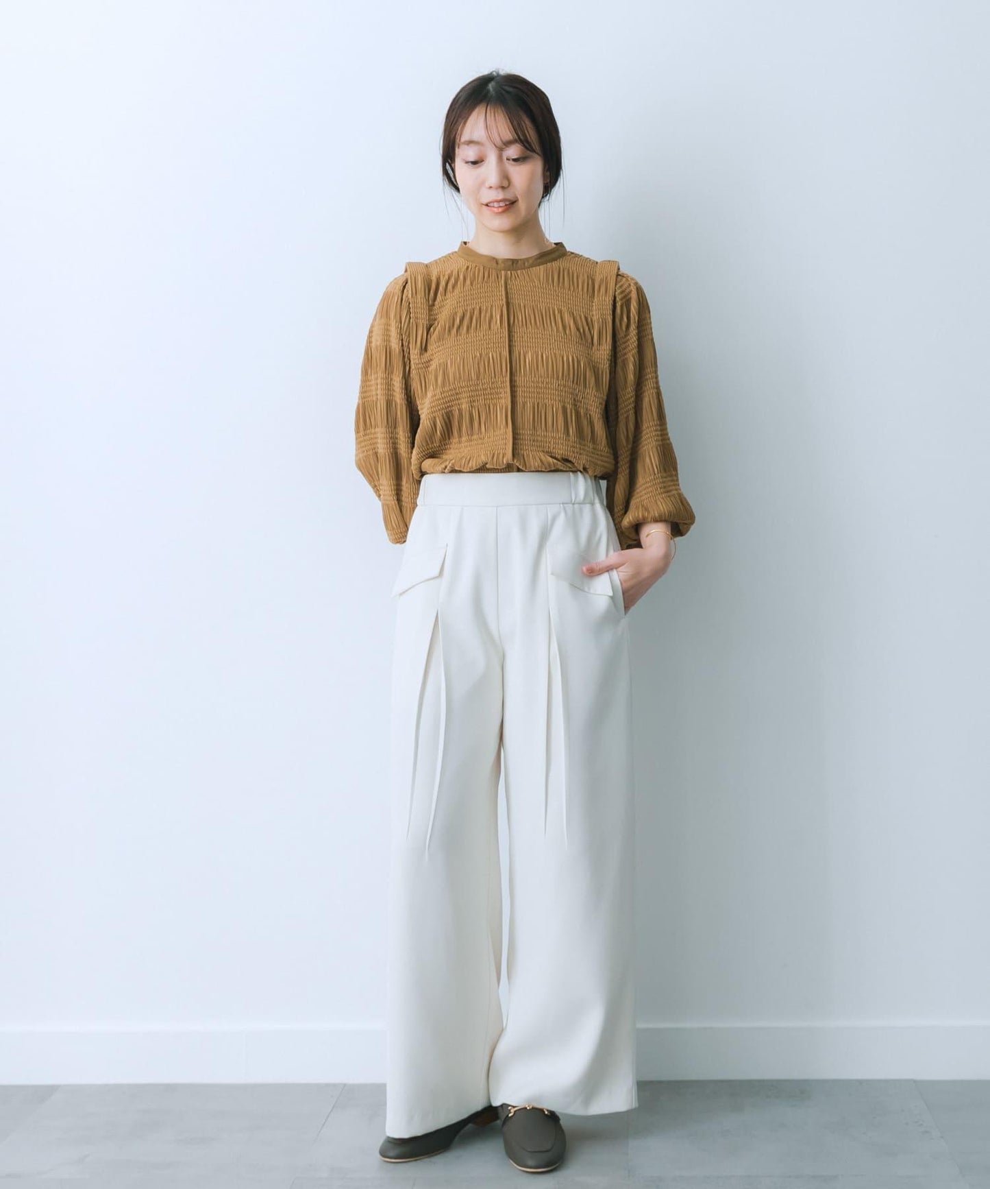 翻蓋口袋寬鬆長褲