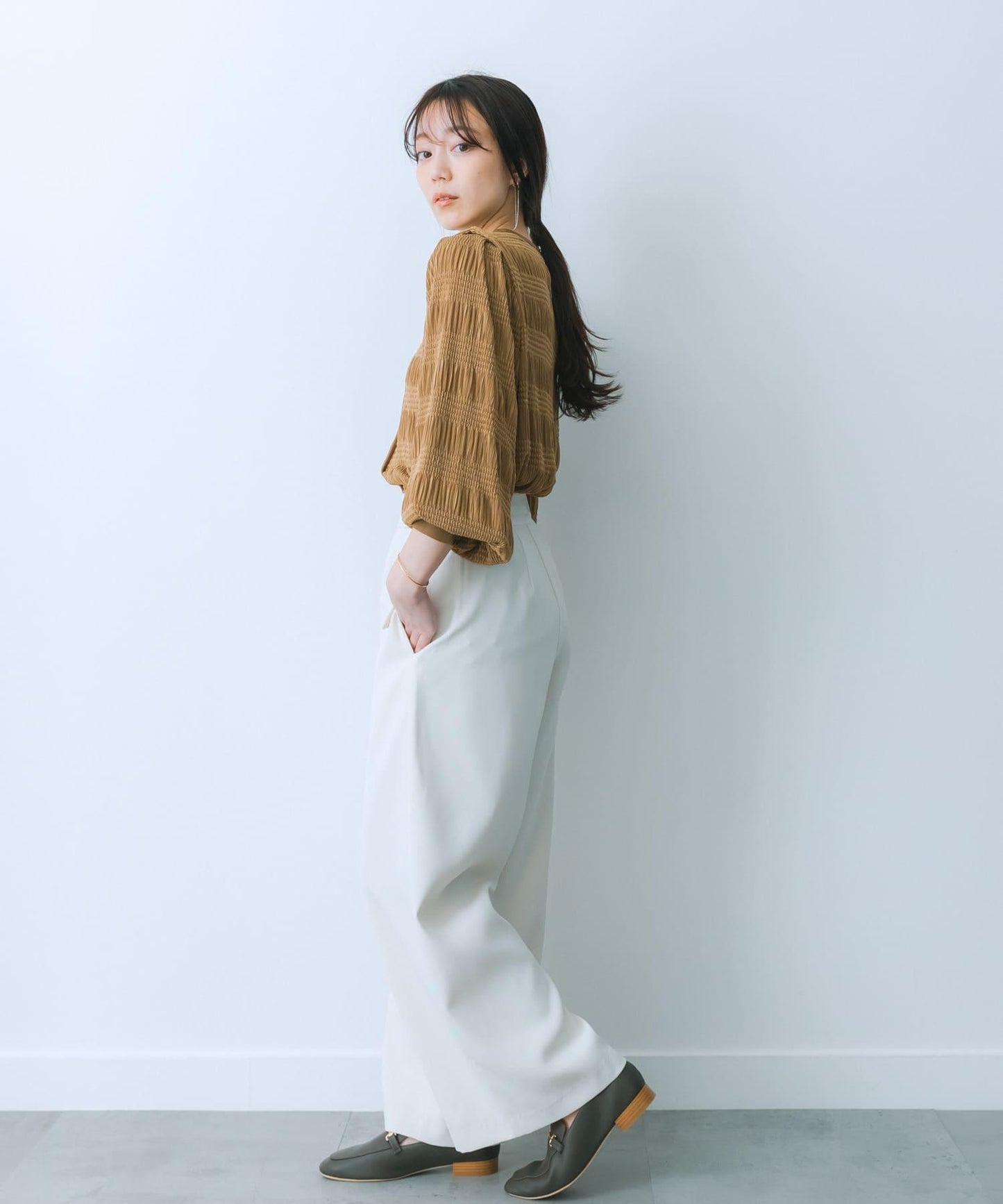 翻蓋口袋寬鬆長褲